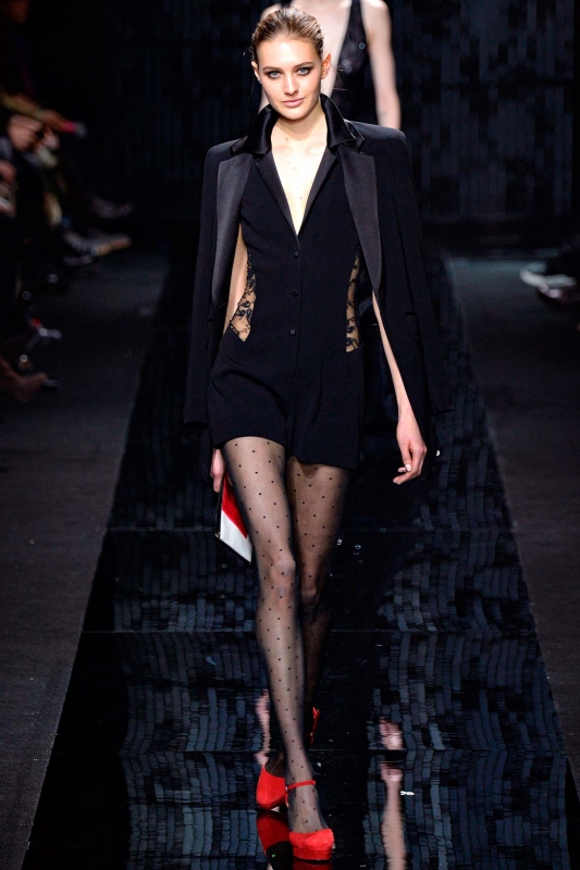 Sanne Vloet shows New York Fall 2015 Diane von Furstenberg