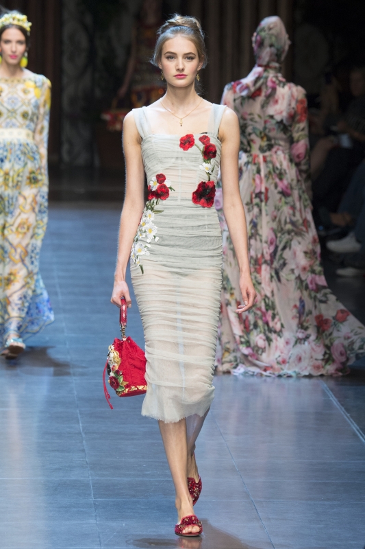 Sanne Vloet shows Milan Spring Summer 2016 Dolce  Gabbana