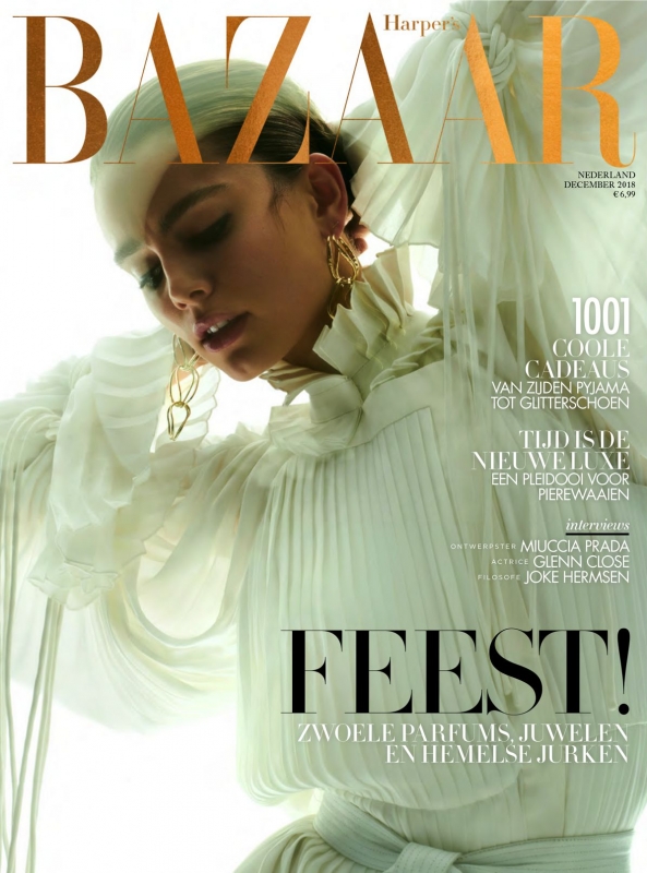 Golden girl Romy Schönberger on the beautiful cover of Dutch Harpers Bazaar December 2019, photographed by the talented Tim Verhallen, Styled by Astrid Schilders, Hair by Daan Kneppers and make-up by 