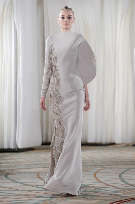 Beautiful Couture debut for Anna-Sophia Evers at Tony Ward show for Fall 2019 