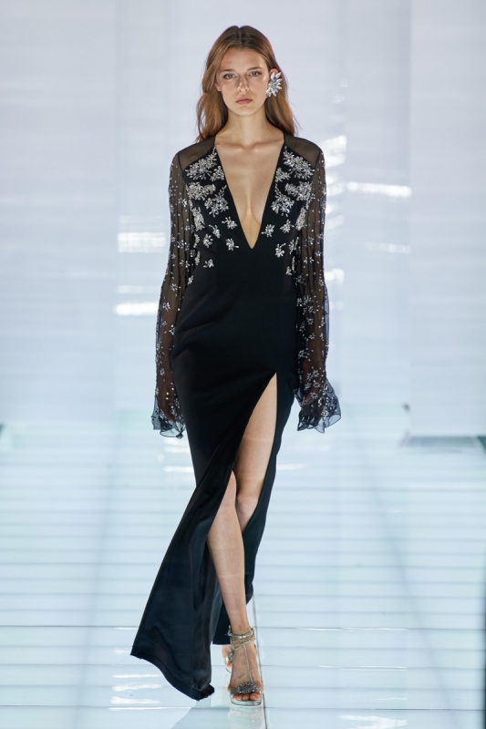 Merel Zoet first time opening of a show in a great outfit for Azzaro Couture show Fall 2019 