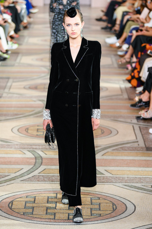 Merel Zoet in a strong look for Armani Privé Couture show Fall 2019 