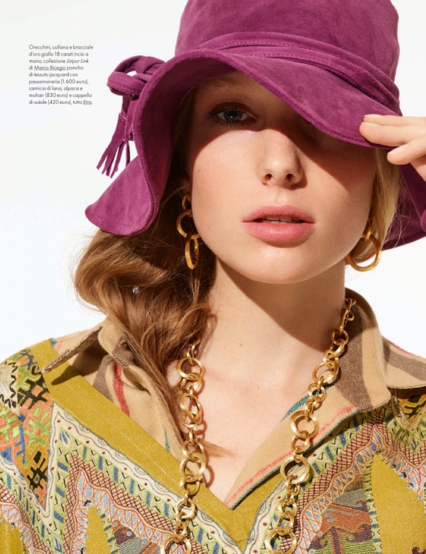 Lovely story Demy de Vries for Italian Elle, with Koto Bolofo Photographer and Micaela Sessa Stylist 