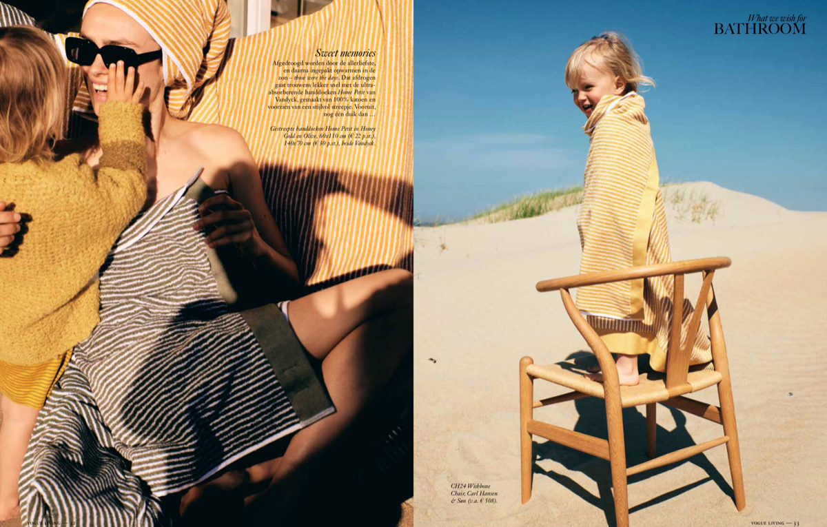 Cuties Sophie & Bobby in their quarantine summer bath, captured by lovely husband, father and photographer Jouke Bos for Dutch Vogue Living 