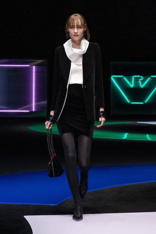 Anna-Sophia Evers for Emporio Armani Fall 2021 Ready-to-wear 