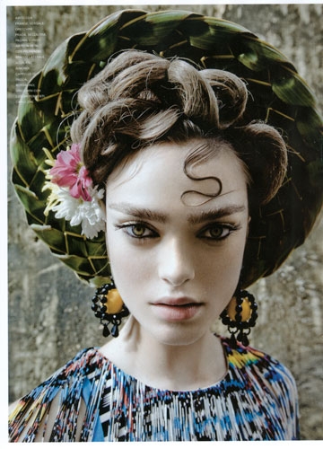 Sophie Vlaming for Flair March 2011 photographer Jean Francois Campos 