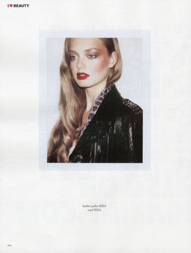 Hanna Verhees for I Love Fake September 2011 photographer Philippe Vogelenzang 