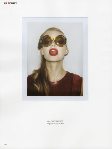 Hanna Verhees for I Love Fake September 2011 photographer Philippe Vogelenzang 