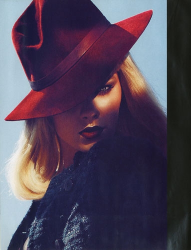 Gwen Loos for Marie Claire Italy Oktober 2011 photographer Txema Yeste 