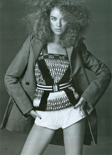 Gwen Loos for Italian Glamour February 2012 photographer David Roemer 