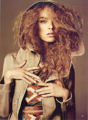 Gwen Loos for Italian Glamour February 2012 photographer David Roemer 