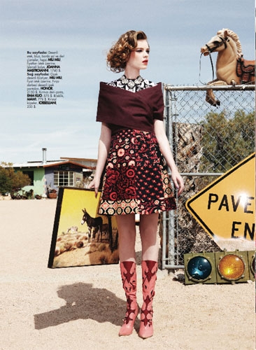 Gwen Loos for Elle  Turkey July 2012 photographer Caroline Knopf 