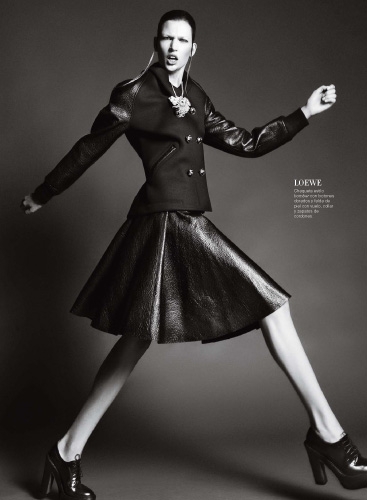 Bette Franke For Harpers Bazaar Spain October 2012
Photographer Nico 