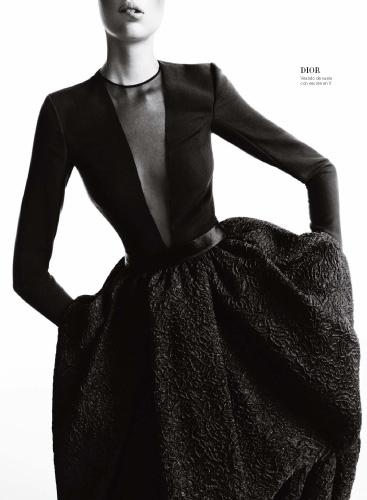 Bette Franke For Harpers Bazaar Spain October 2012
Photographer Nico 